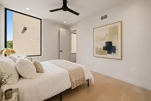 1403 Barton Hills Dr, Austin, TX 78704 - Photo 23