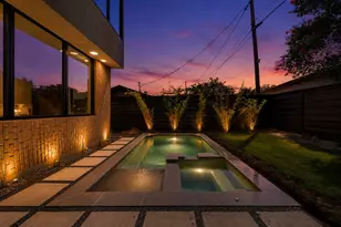 1403 Barton Hills Dr, Austin, TX 78704 - Photo 31