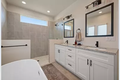 8604 Bar K Ranch Road, Lago Vista, TX 78645 - Photo 17