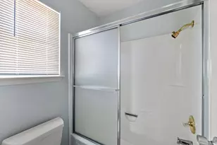 11809 Eubank Dr, Austin, TX 78758 - Photo 19