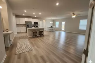 104 Bankside Dr, Hutto, TX 78634 - Photo 15