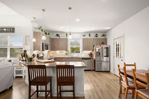 125 Naalehu Ct, Bastrop, TX 78602 - Photo 9