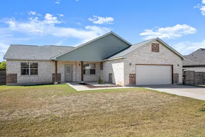 125 Naalehu Court, Bastrop, TX 78602 - Photo 3