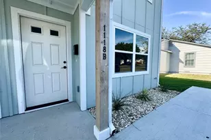 1118 S 51st St, Temple, TX 76504 - Photo 3