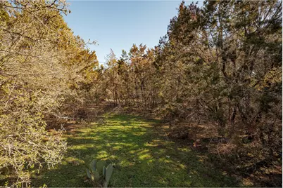 3504 Rainbow Hollow Drive, Lago Vista, TX 78645 - Photo 13