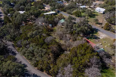 3504 Rainbow Hollow Drive, Lago Vista, TX 78645 - Photo 9