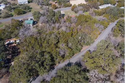 3504 Rainbow Hollow Drive, Lago Vista, TX 78645 - Photo 17