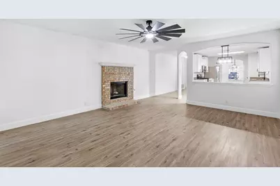 617 Barbara Way, Bastrop, TX 78602 - Photo 5