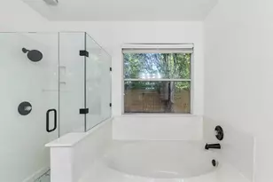 617 Barbara Way, Bastrop, TX 78602 - Photo 11