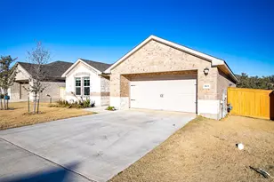 1601 Longhorn Ranch Dr, Leander, TX 78641 - Photo 3