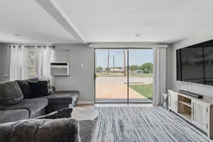 7706 Delafield Ln, Austin, TX 78752 - Photo 17
