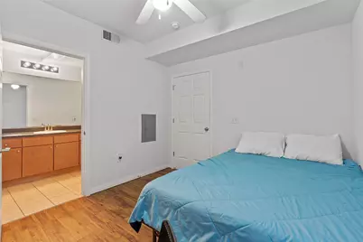 2515 Pearl #102, Austin, TX 78705 - Photo 21