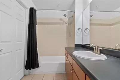 2515 Pearl #102, Austin, TX 78705 - Photo 17