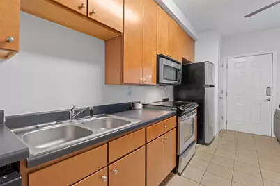 2515 Pearl #102, Austin, TX 78705 - Photo 23