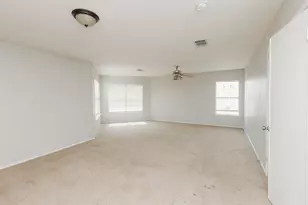 1101 Sheltie Ln, Round Rock, TX 78664 - Photo 15