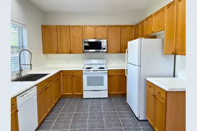 6400 La Carman Lane, Austin, TX 78749 - Photo 7