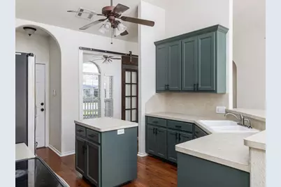 2209 Lark Lane, Taylor, TX 76574 - Photo 13