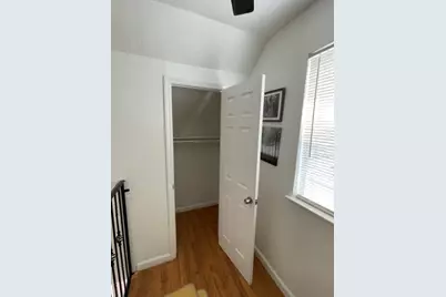 208 Medina Street, Austin, TX 78702 - Photo 15