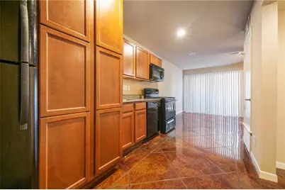 301 W 38th Street #103, Austin, TX 78705 - Photo 7