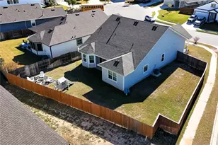 103 Wagon Spoke Cove, Liberty Hill, TX 78642 - Photo 25