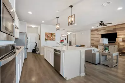 103 Wagon Spoke Cove, Liberty Hill, TX 78642 - Photo 9