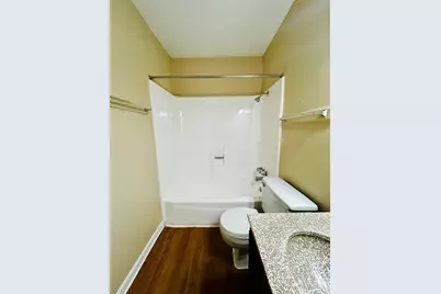 1000 W 26th Street #212, Austin, TX 78705 - Photo 19