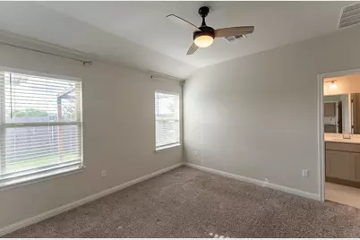 8209 McKamy Drive, Austin, TX 78744 - Photo 23