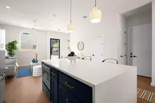 3103 Garwood St, Austin, TX 78702 - Photo 9
