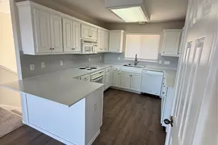 21304 High Dr, Lago Vista, TX 78645 - Photo 9