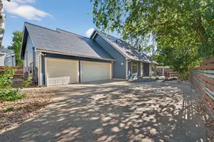 1811 Bluebonnet Ln, Austin, TX 78704 - Photo 1