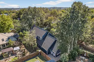 1811 Bluebonnet Ln, Austin, TX 78704 - Photo 5