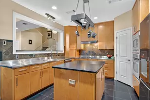 1811 Bluebonnet Ln, Austin, TX 78704 - Photo 15