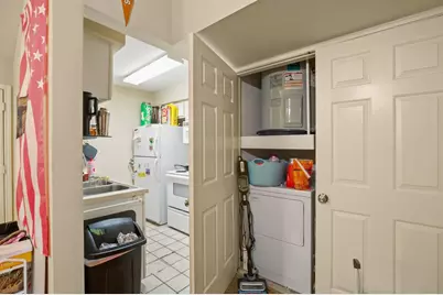 501 W 26th Street #304, Austin, TX 78705 - Photo 3