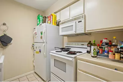501 W 26th Street #304, Austin, TX 78705 - Photo 5