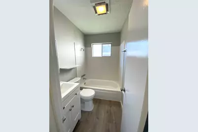 404 Swanee Drive #B, Austin, TX 78752 - Photo 5