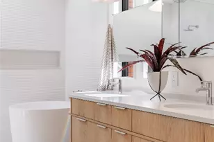 2112 Lawnmont Ave, Austin, TX 78756 - Photo 21