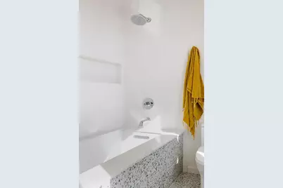 2112 Lawnmont Avenue, Austin, TX 78756 - Photo 27