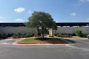 621 Limestone Rd, Liberty Hill, TX 78642 - Photo 33
