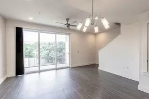 604 N Bluff Dr, Austin, TX 78745 - Photo 3