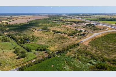 200 County Road 305 Road, Jarrell, TX 76537 - Photo 21