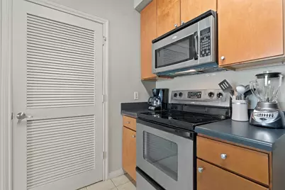 2515 Pearl #207, Austin, TX 78705 - Photo 11