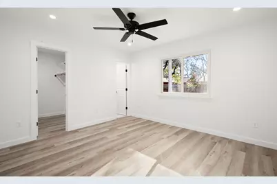 9717 Anderson Village Drive, Austin, TX 78729 - Photo 15