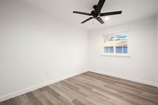 9717 Anderson Village Dr, Austin, TX 78729 - Photo 13