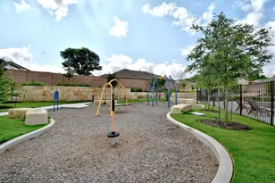 7805 Peccary Dr, Austin, TX 78744 - Photo 35
