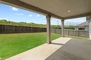 7805 Peccary Dr, Austin, TX 78744 - Photo 21