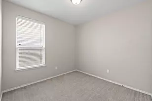 7805 Peccary Dr, Austin, TX 78744 - Photo 19