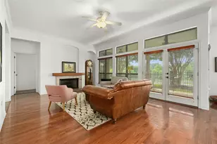 300 San Gabriel Village Blvd, Georgetown, TX 78626 - Photo 9