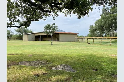 140 Oakridge Road, Georgetown, TX 78628 - Photo 13