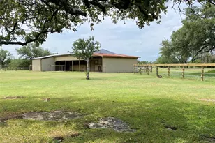 140 Oak Ridge Rd, Georgetown, TX 78628 - Photo 13