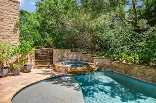 1402 Barclay Dr, Austin, TX 78746 - Photo 33